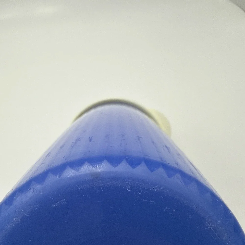 Tupperware 24oz Blue Insulated Tumbler Drink Cup #3329A-3 With Lid-VGC